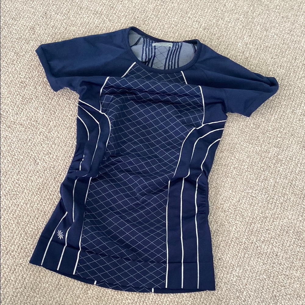 Athleta short sleeve top